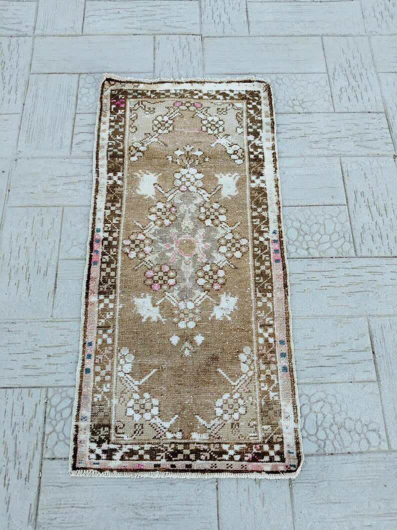 2x5 Vintage Small Turkish Handwoven Area Antique 1950's Home Decor Rug