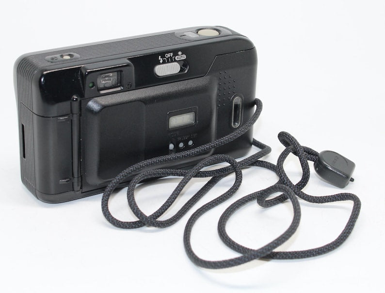 1991 Canon Sure Shot TeleMax Date: 35mm Film Camera with Twin Lens & Case